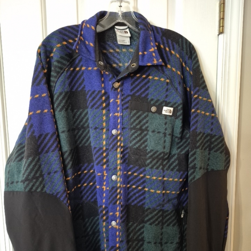 North Face Snap Button Up